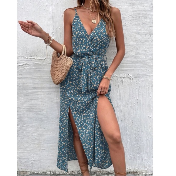 Boho Blue Floral Ditsy Print Split Hem Cami Belted Maxi Dress - Picture 5 of 6